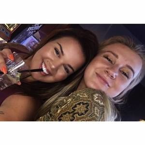 Meet your Posher, Jillian