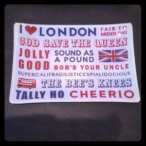 🎉NEW🎉I ❤️ London glass tray