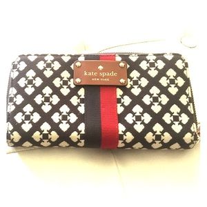 Kate Spade ♠️ Penn Place wallet