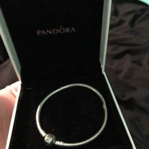 pandora bracelet