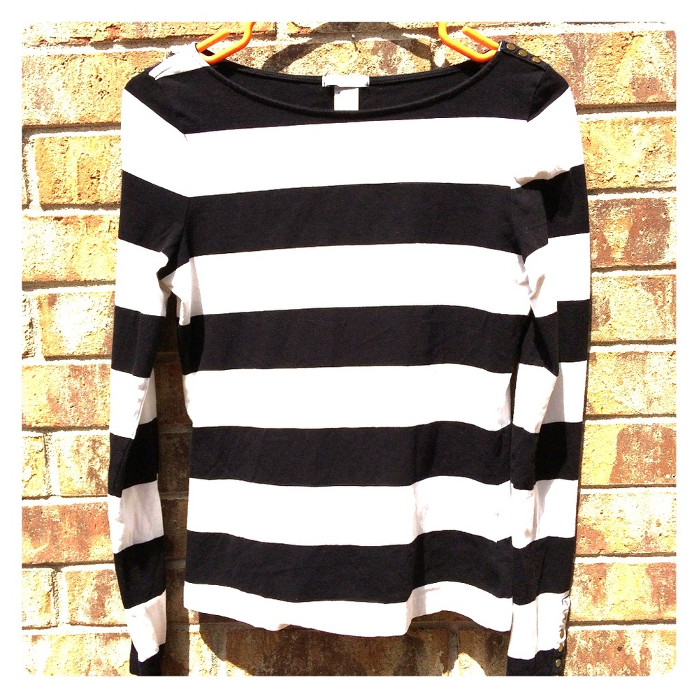 H&M black and white striped long sleeve shirt