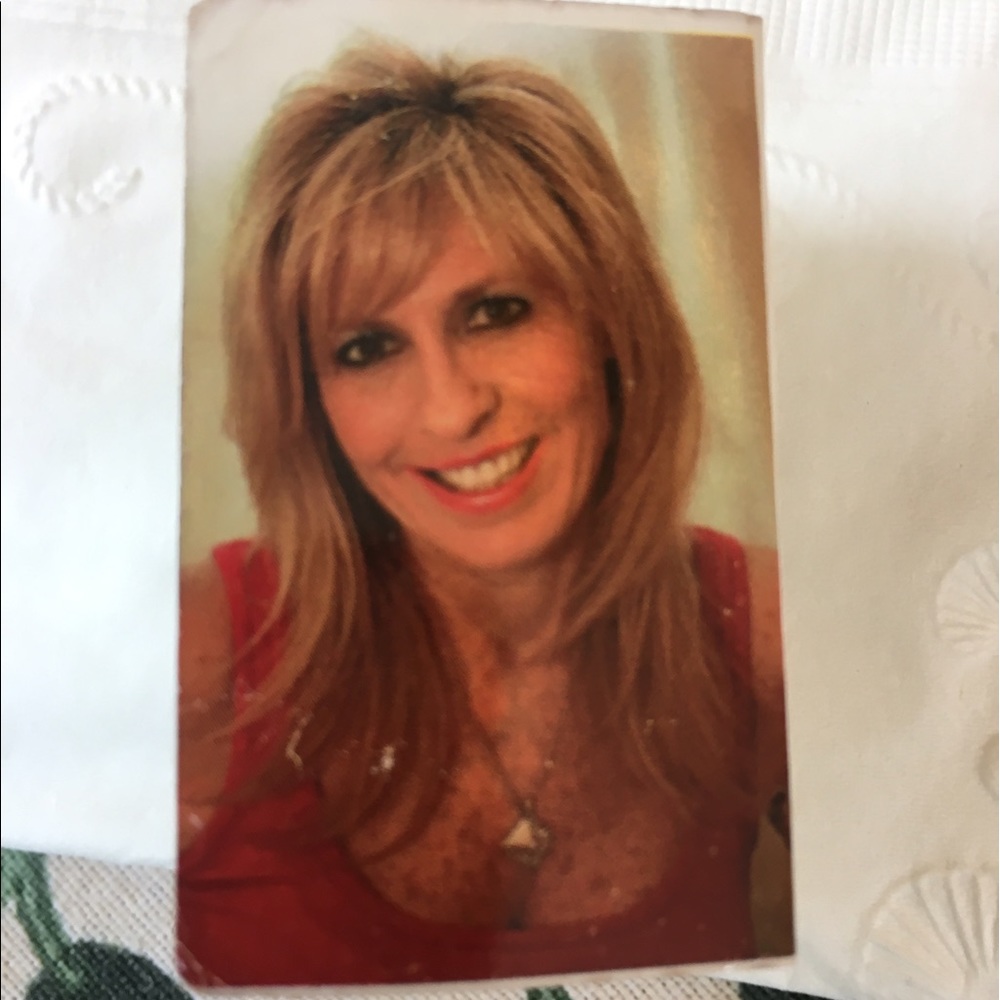 Meet your Posher, Lynne