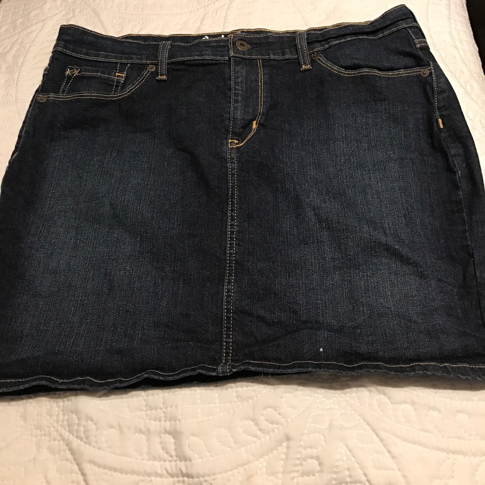 Take me back to Paradise... well Denim City!