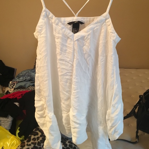 H&M white tank - Picture 1 of 1