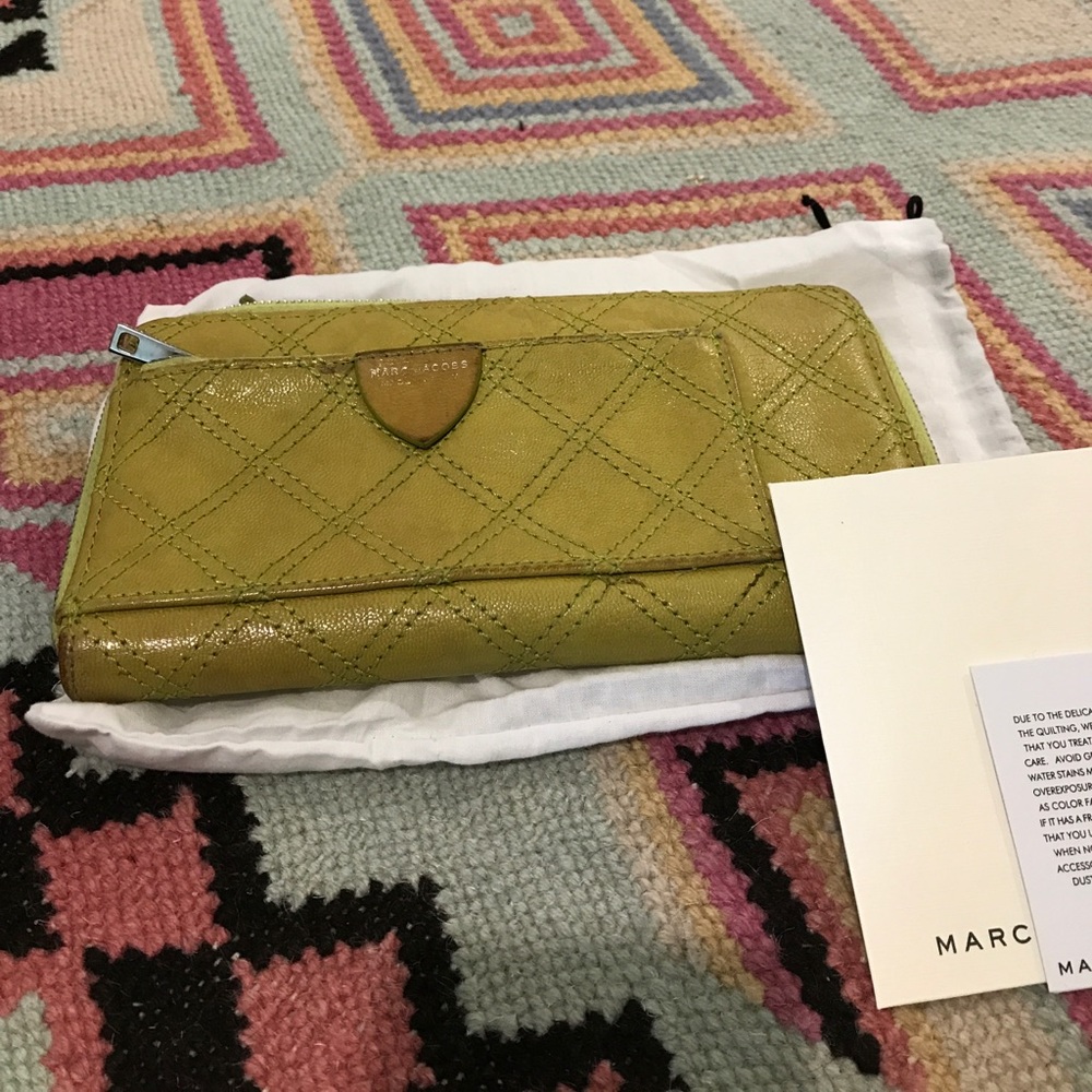 Marc Jacobs Authentic Quilted Wallet