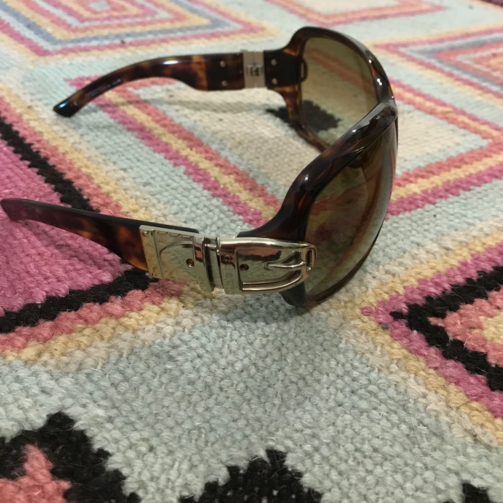 Gucci GG 2591/S oversized wrap sunglasses