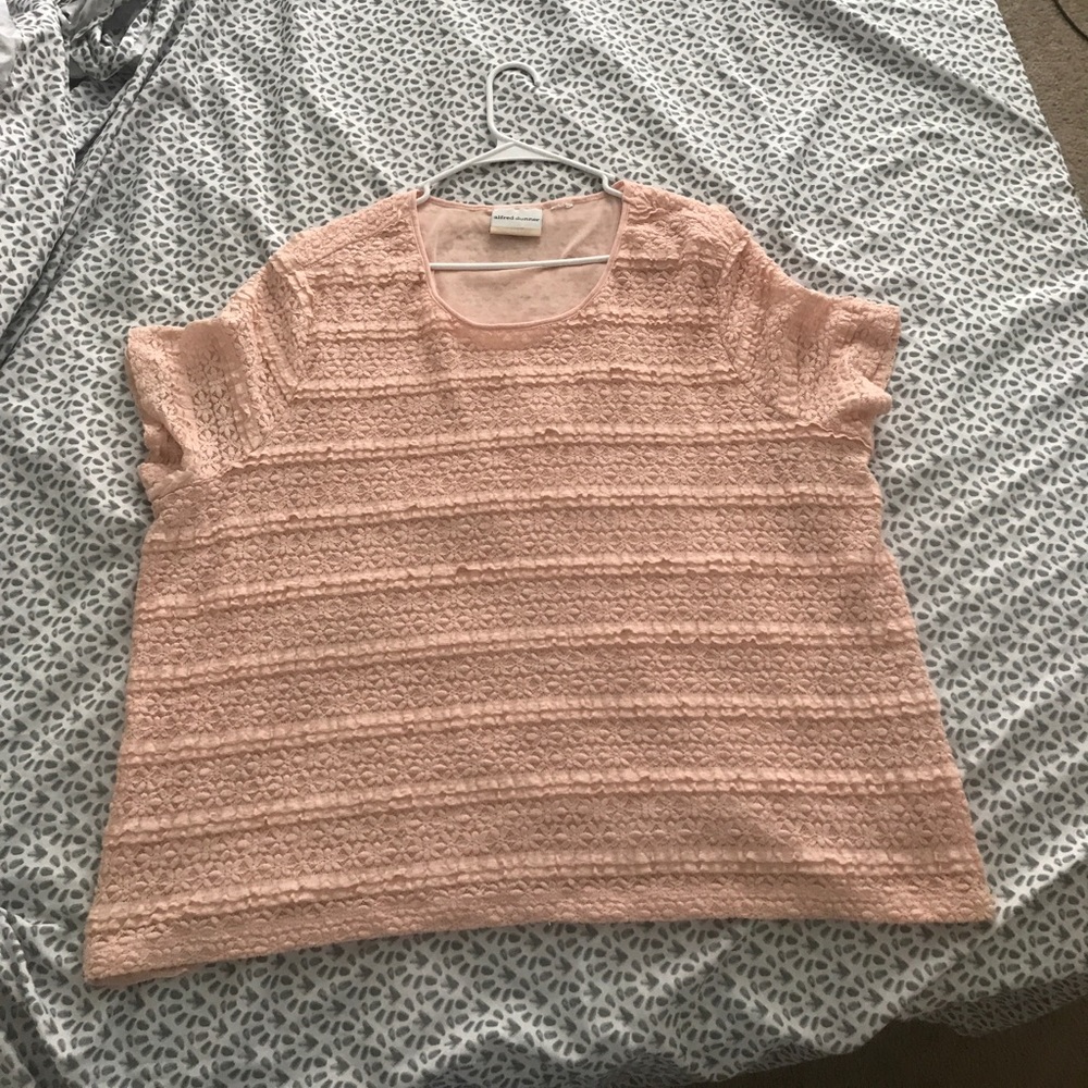Pink lace flower top