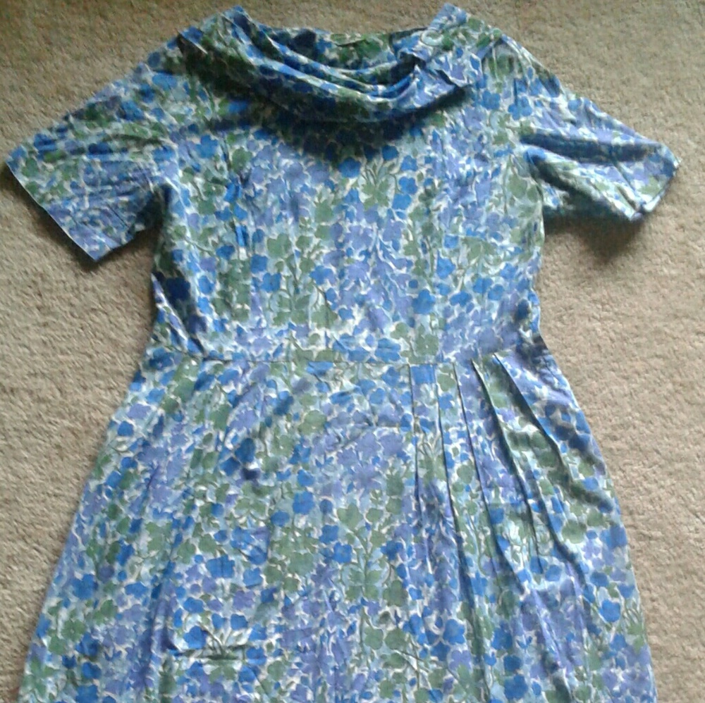 50's Volup Housewife Floral Summer Dress