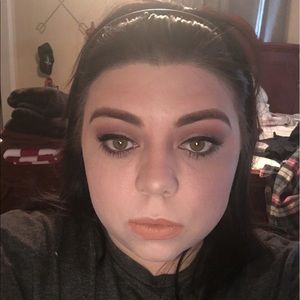 Meet your Posher, Whitney