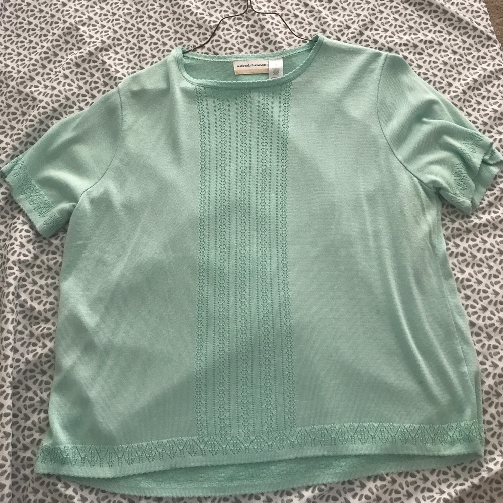 Mint green top
