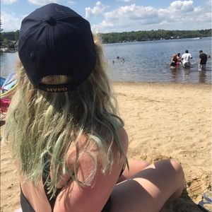 Meet your Posher, Abigail