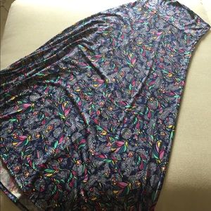 Extra small lularoe maxi skirt