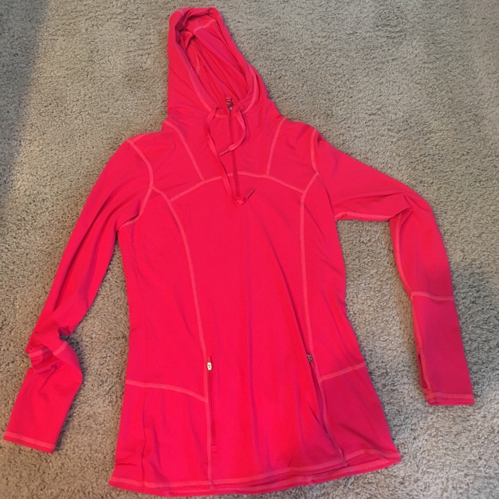 NWOT super cute pink exercise jacket !!