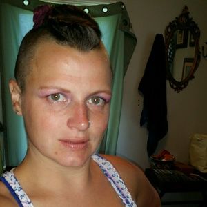 Meet your Posher, Sabrina