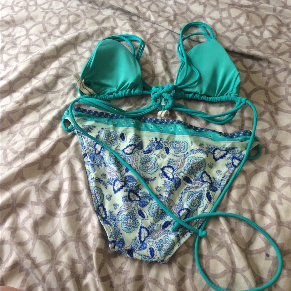 American eagle bikini - Picture 2 of 3