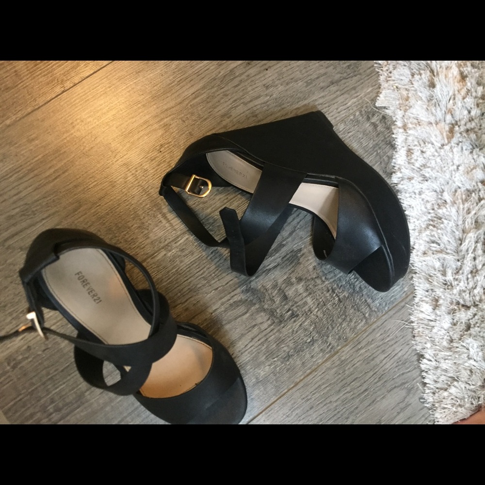 Forever 21 Black Wedges