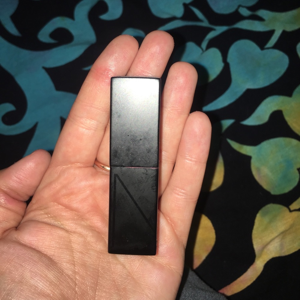 NARS lipstick brigitte