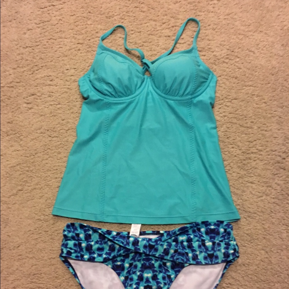 Athleta tankini