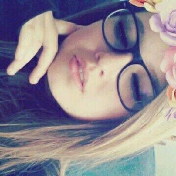 Meet your Posher, Amy - Picture 1 of 1