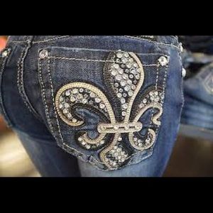 Miss Me Boot Cut Jeans!!! Fan Favorite! Size 27