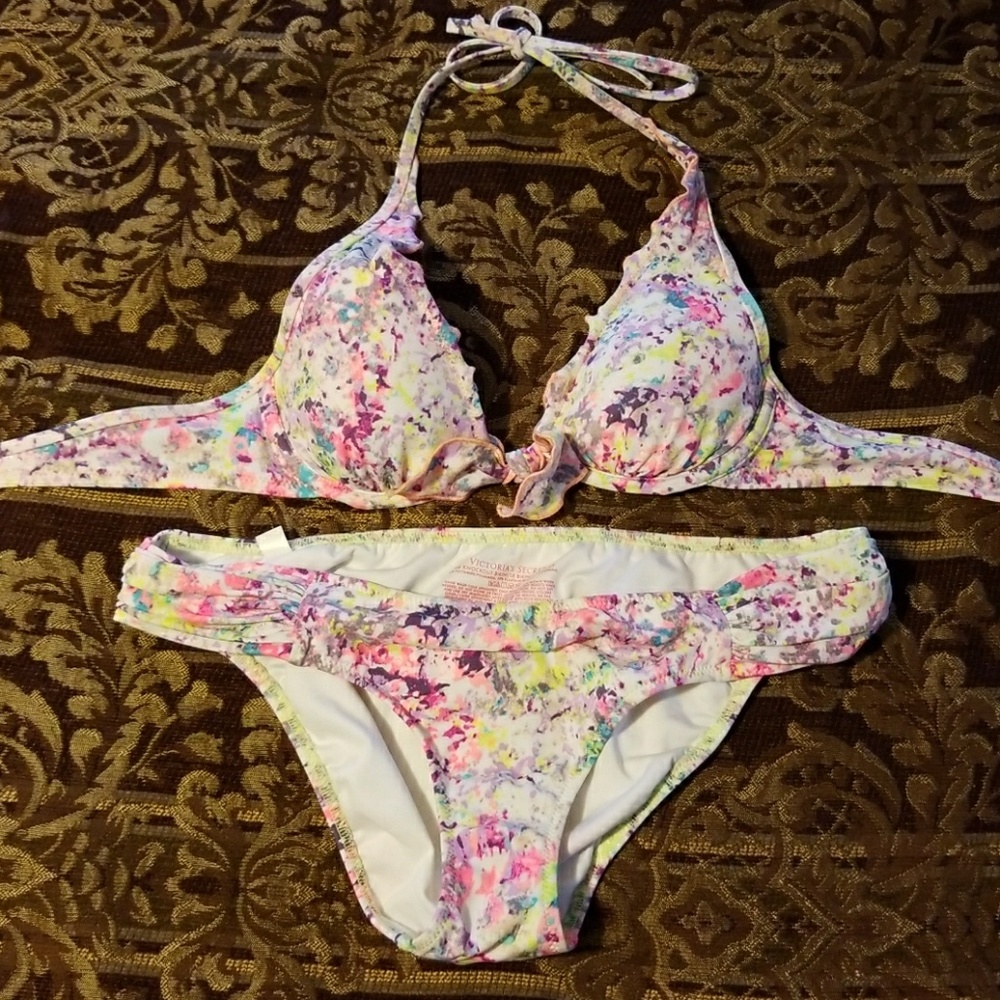 VS bikini super cute