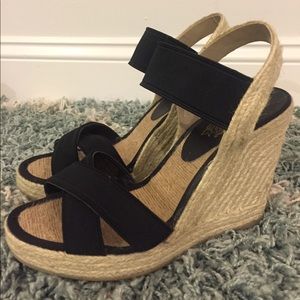 Nine West black espadrille wedges