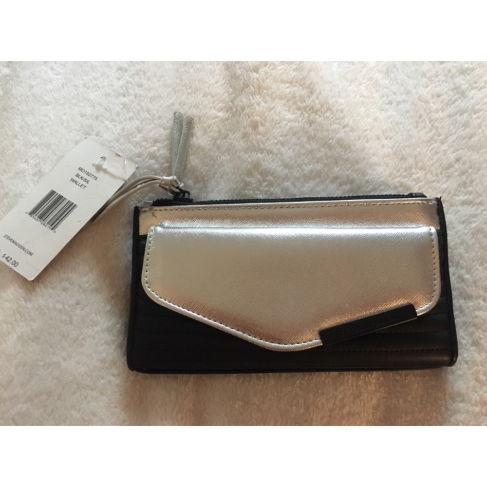 Steve Madden wallet
