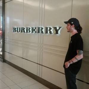 Meet your Posher, Stanley