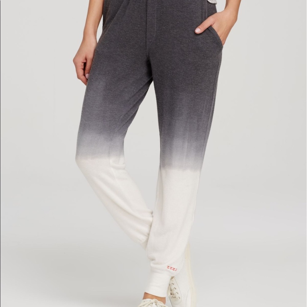 Love Peace World Comfy Dip Dye Jogger sweat pants