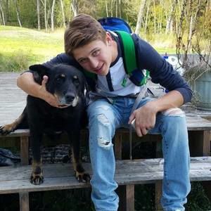 Meet your Posher, Colby