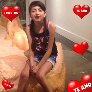 Meet your Posher, Lorena