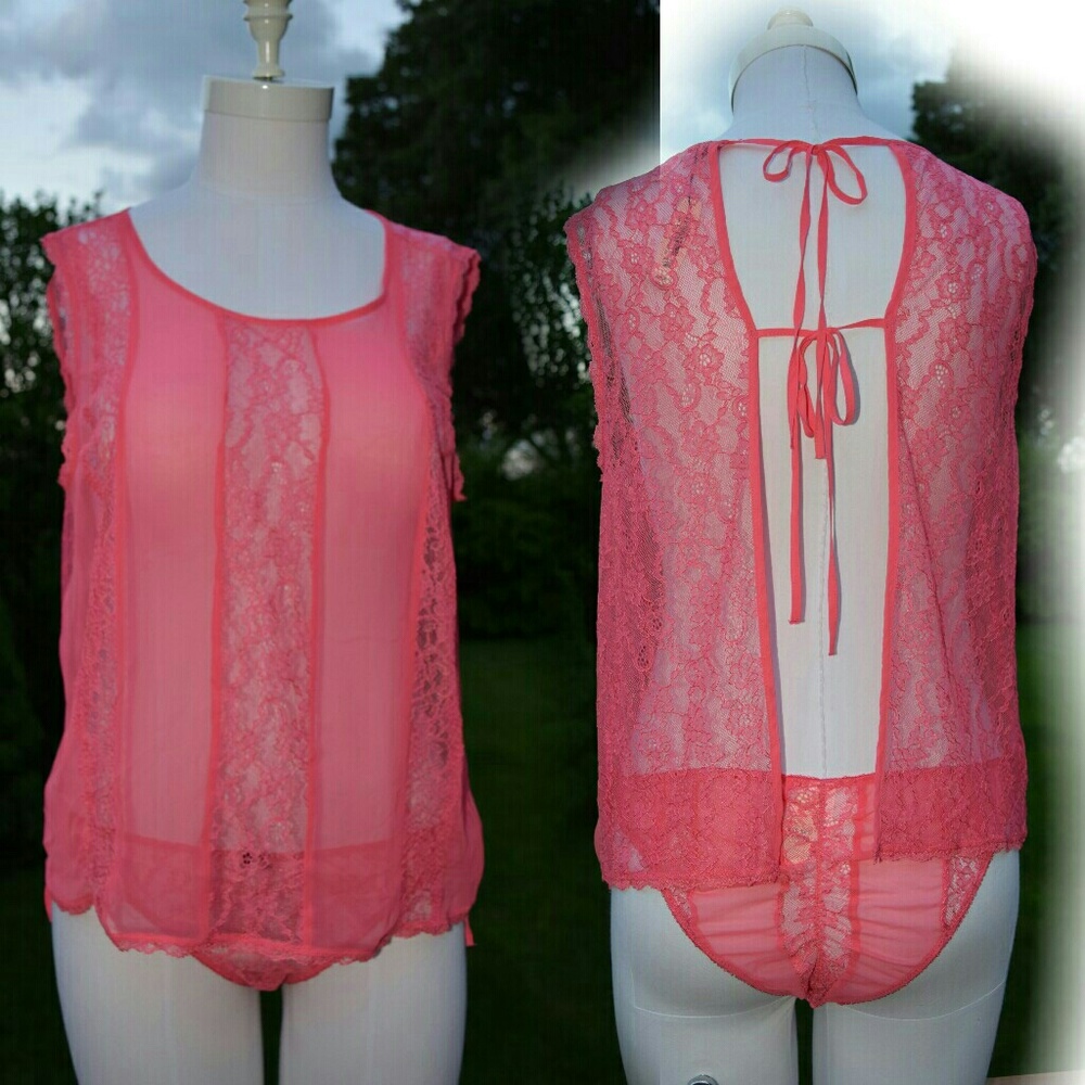 NEW (Medium) VS 2-piece Babydoll Set