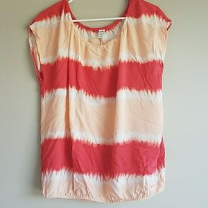 Flowey tie die t shirt.