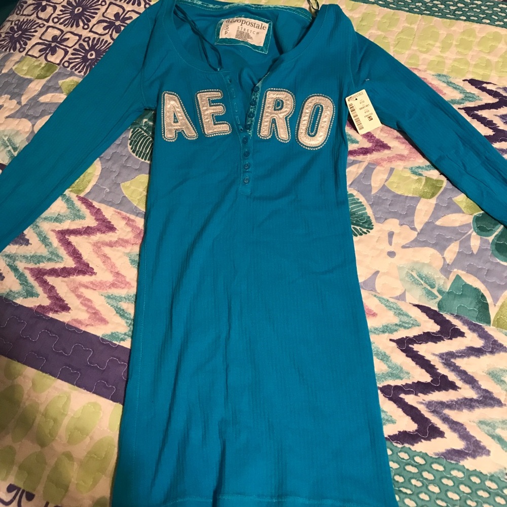 Aeropostale Long-Sleeve