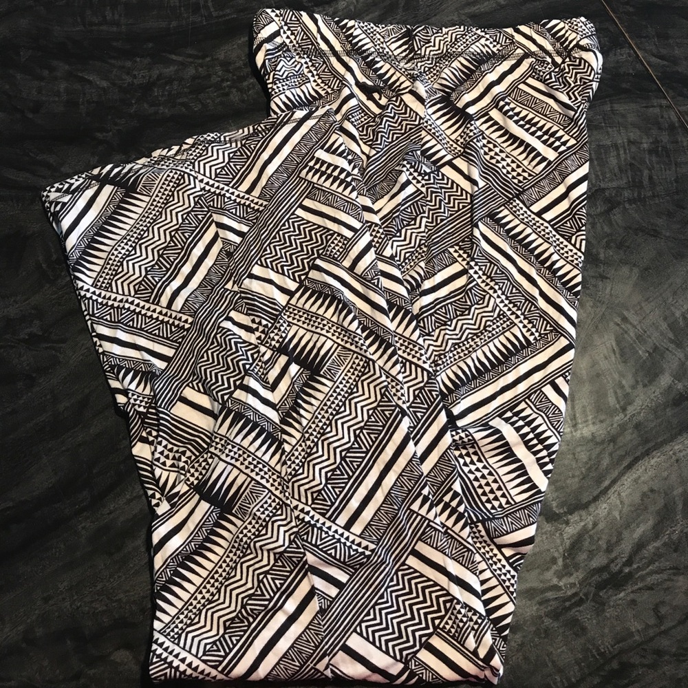 BNWT VS PINK BEACH PANTS