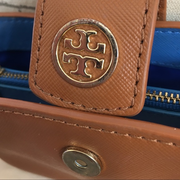 Tory Burch Beautiful Sold Out Crossbody - Picture 7 of 8