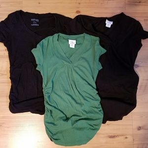 Lot of 3 maternity t-shirts