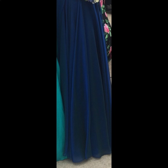 Prom Dress - Picture 2 of 2