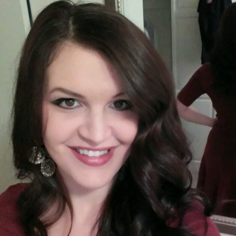 Meet your Posher, Jaclyn