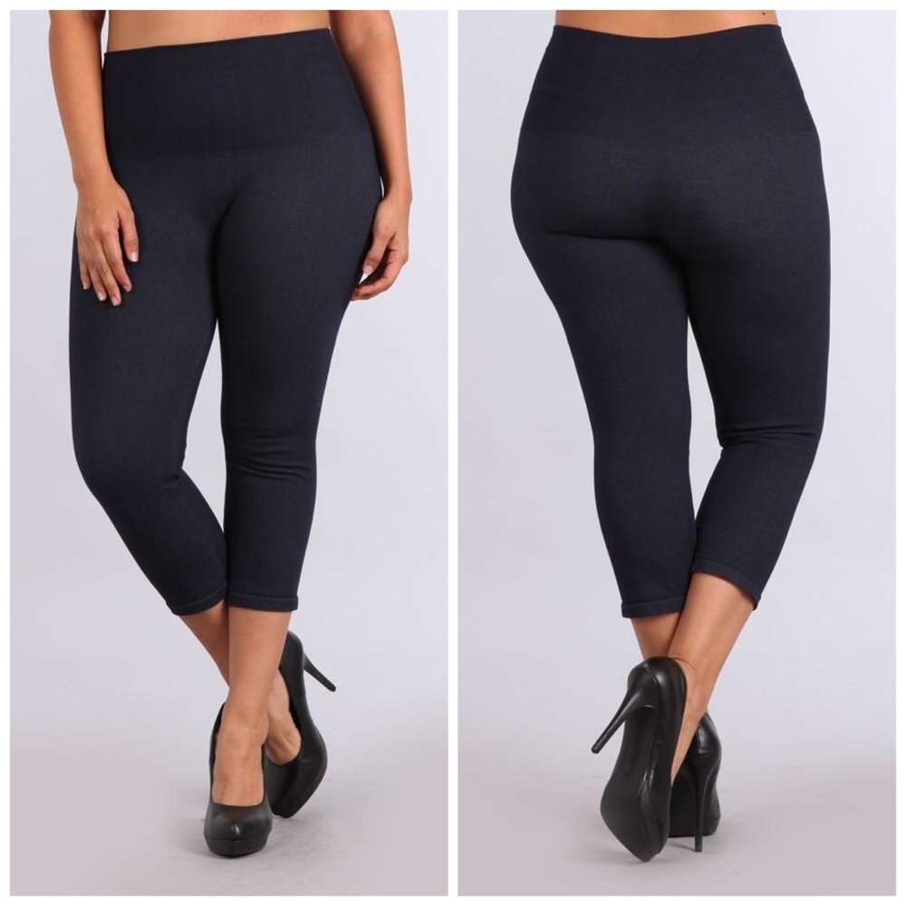 M. Rena plus tummy tuck denim Capri one size OS