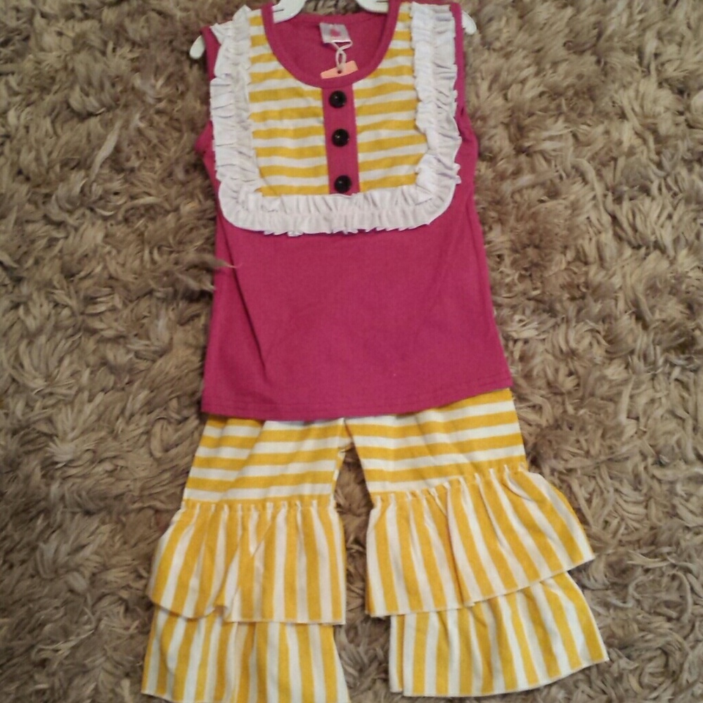 Pink/yellow shorts set sz 18-24m