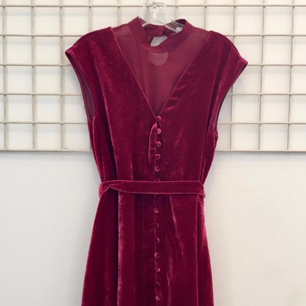 PREMIUM Smock Dress in Velvet With Chiffon Insert