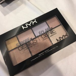 NYX Strobe Of Genius Illuminating Palette