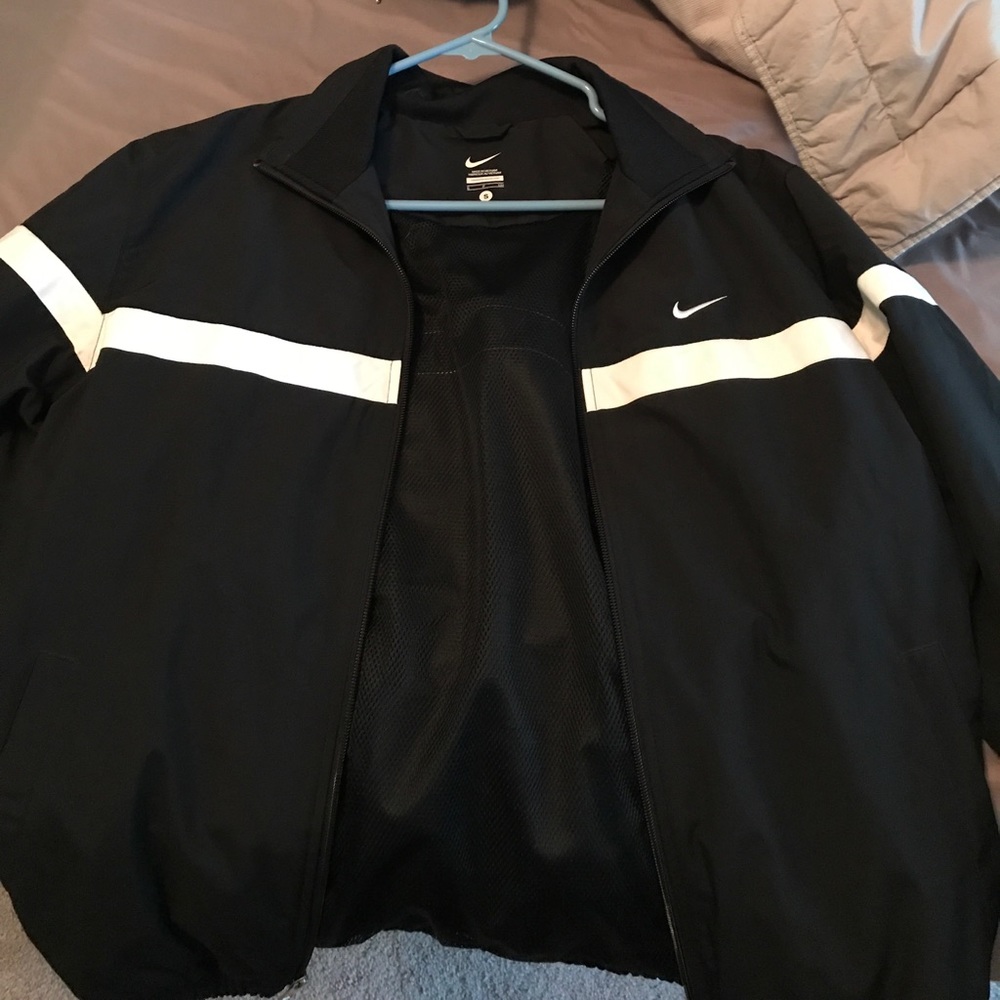 Nike windbreaker