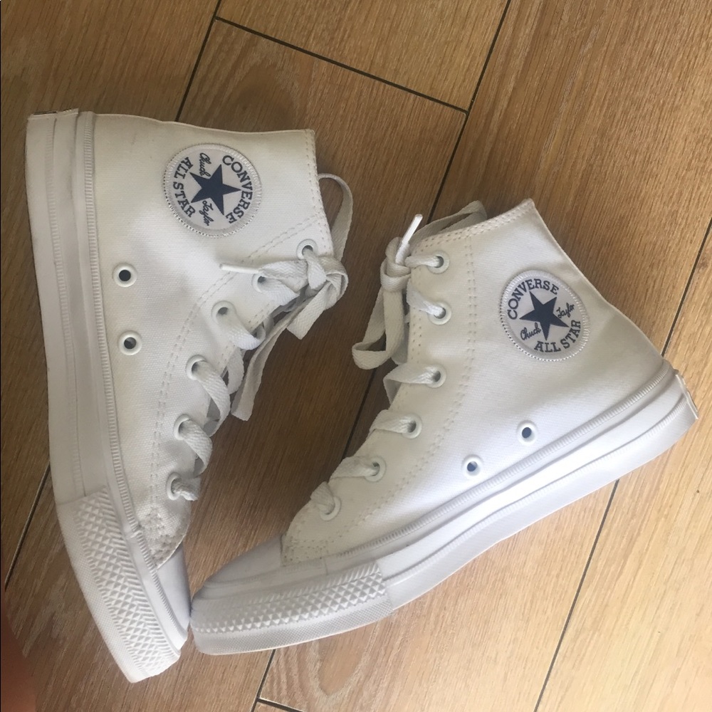 White Converse Chuck Taylor Hi-tops