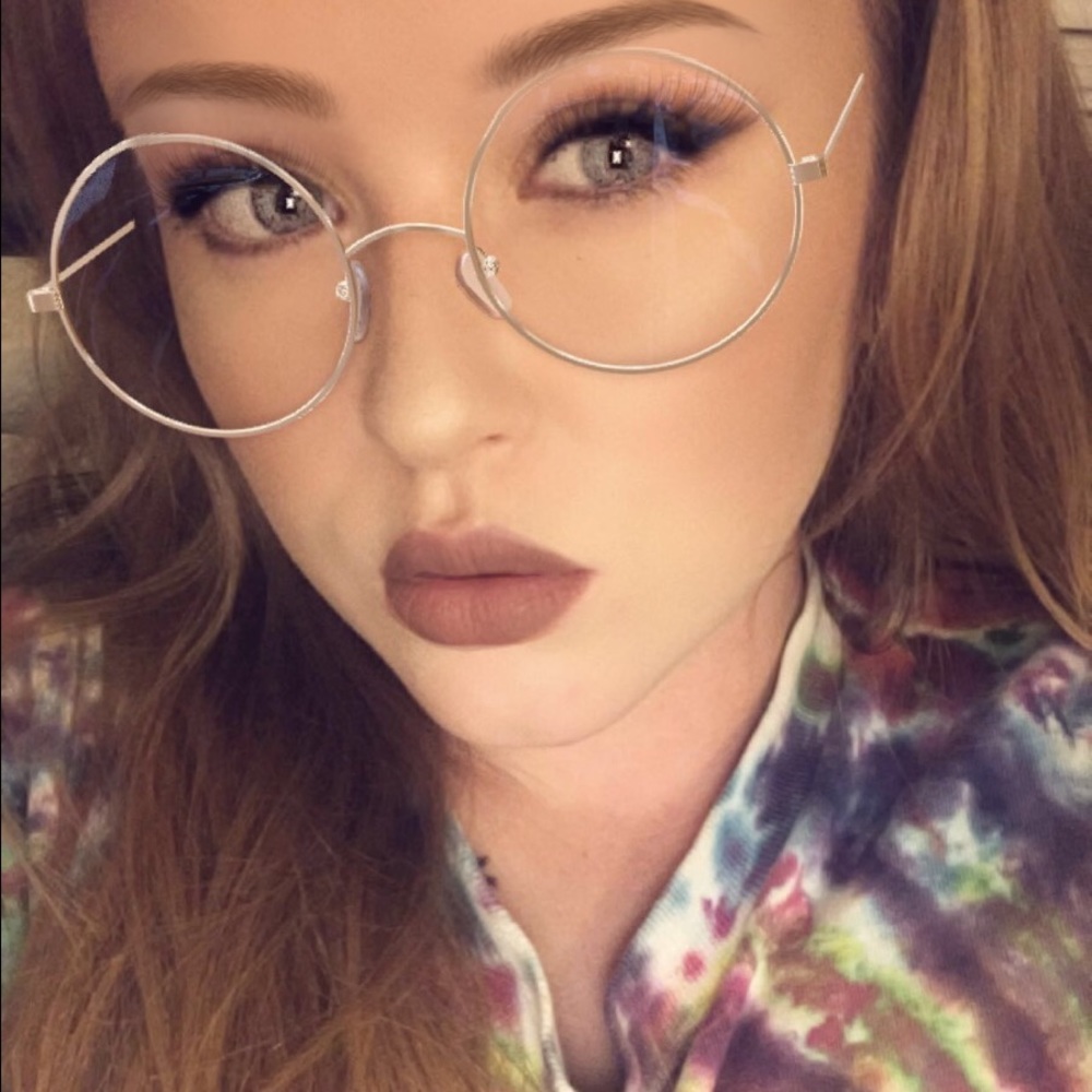 Meet your Posher, Savanna