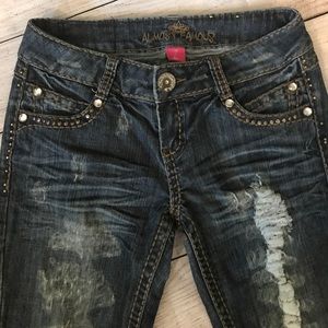 Almost Famous Jeans sz 7