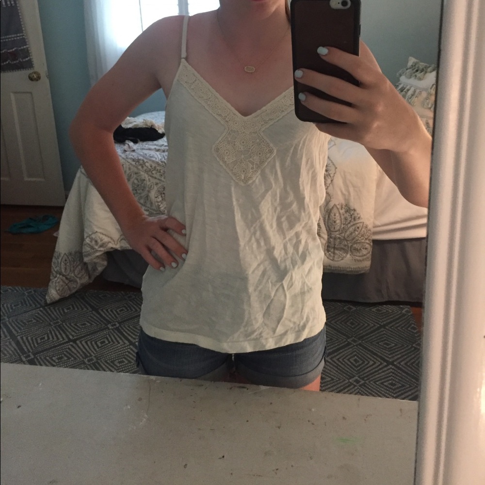 American eagle crochet detail tank top