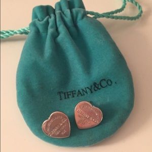 Silver Return to Tiffany's heart earrings