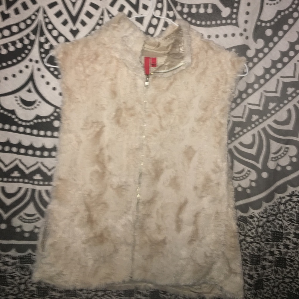 Super soft fur coat// size - small